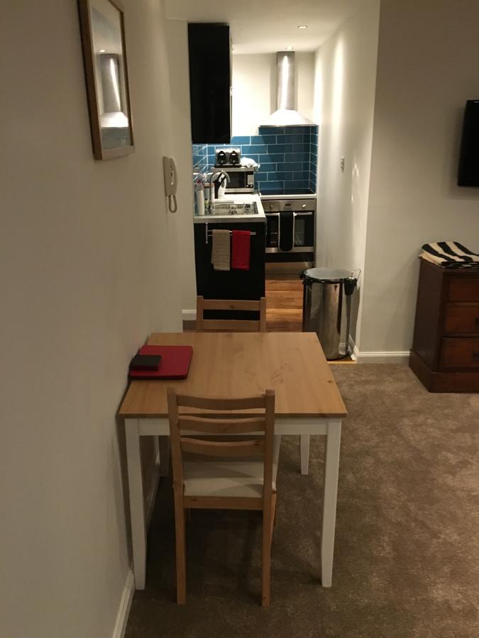 אדינבורו Haymarket 1 Bed Apartment מראה חיצוני תמונה