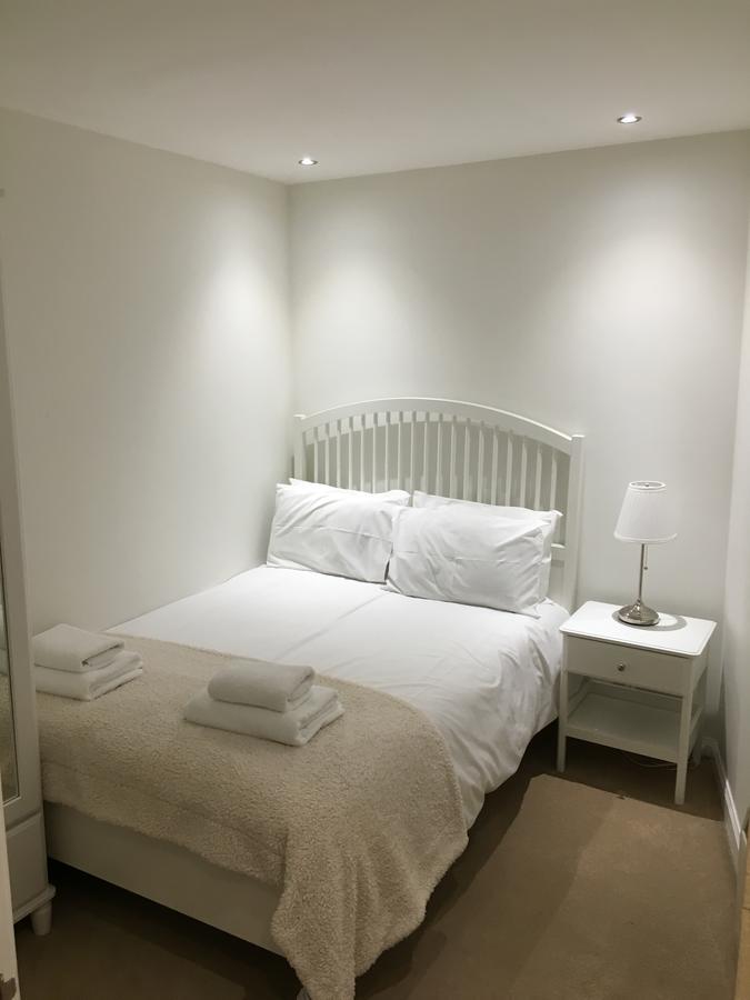 אדינבורו Haymarket 1 Bed Apartment מראה חיצוני תמונה